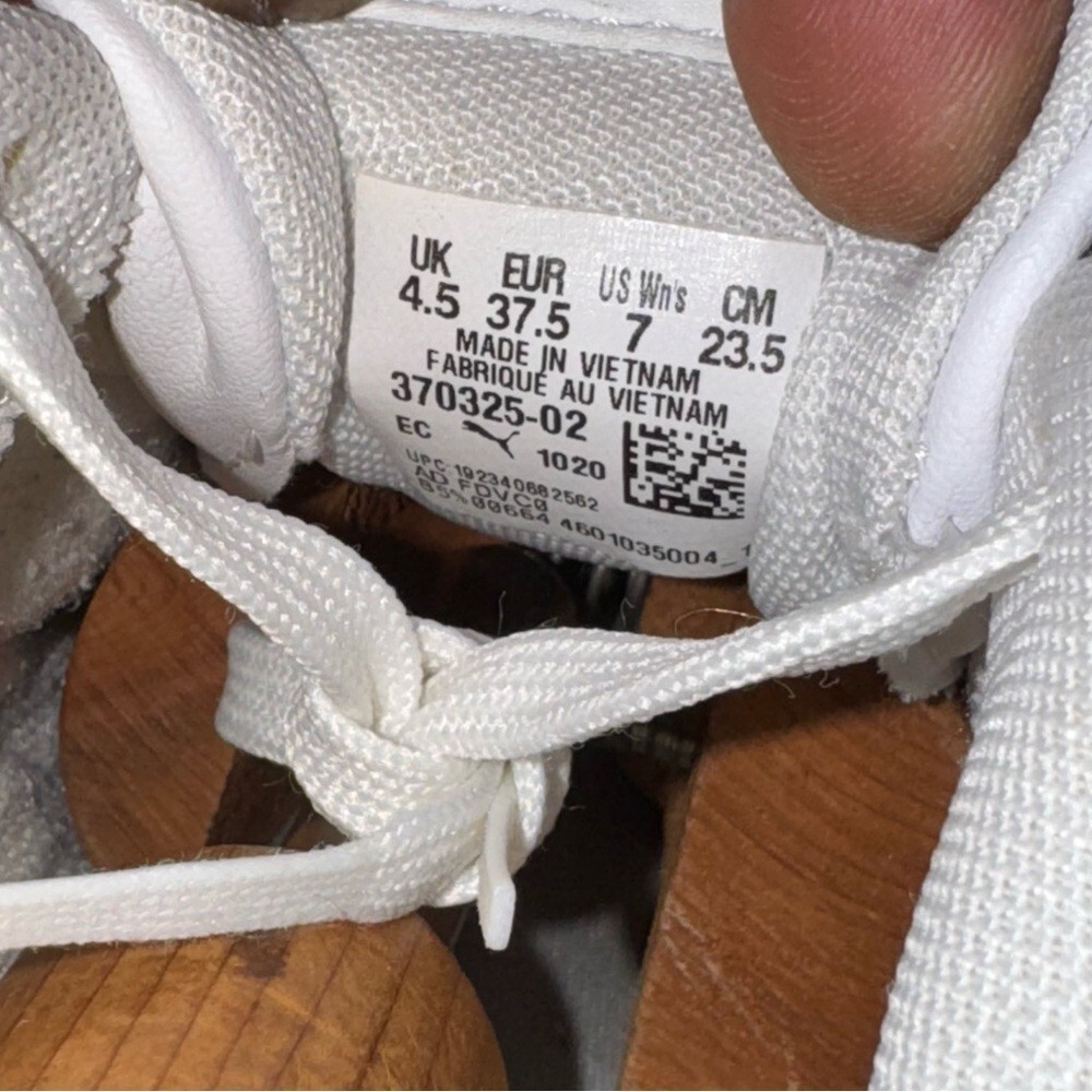 Puma Carina Leather White Silver 370325-02 Women’s Size 7 - Picture 6 of 6